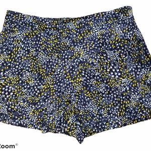 NWOT LOFT pull on shorts Large